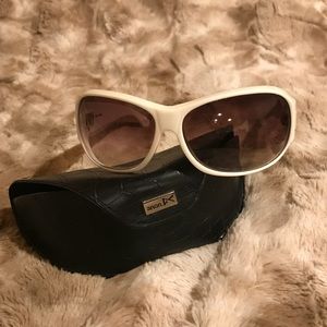 Anon Rufus White Sunglasses made in Italy